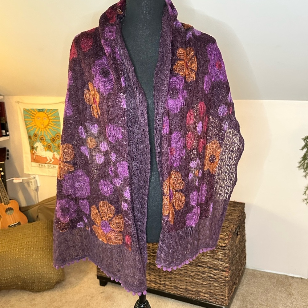Woven Scarf Dark‎ Purple And Rusty Orange super Cute Details from vintage estate